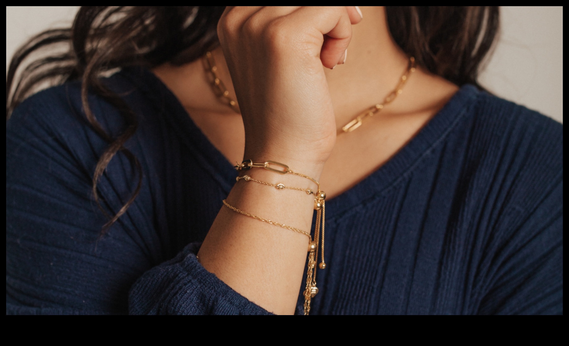 Εκπέμπετε αυτοπεποίθηση: Αναδείξτε το στυλ σας με τα μοντέρνα βραχιόλια