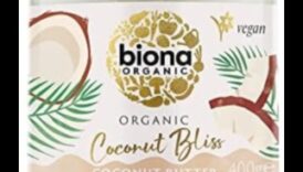 Coconut Bliss: Ανακαλύπτοντας τον πλούτο του σπιτικού γάλακτος καρύδας
