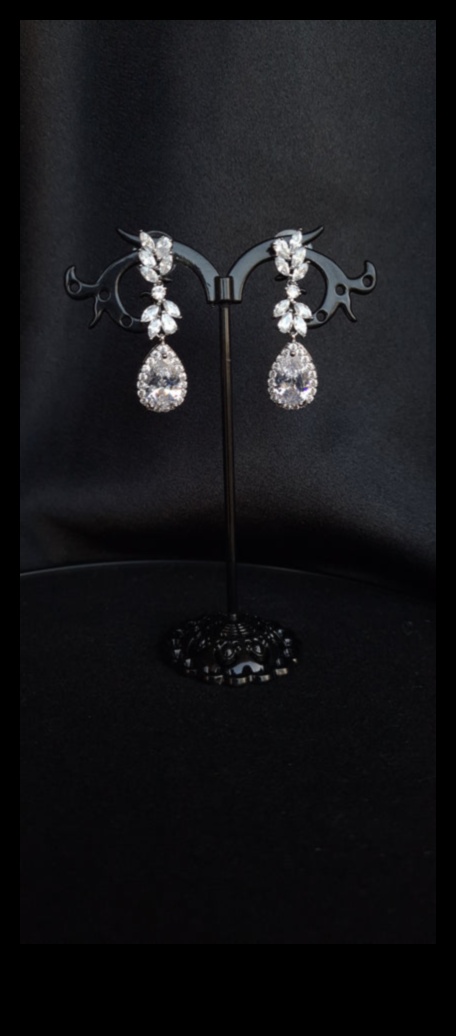 Λαμπεροί σύνδεσμοι: Συνδέστε το στυλ σας με τα λαμπερά σκουλαρίκια μας