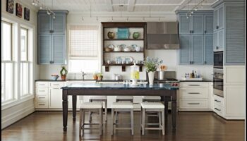 Διακόσμηση παραθαλάσσιας κουζίνας για παραθαλάσσια αίσθηση